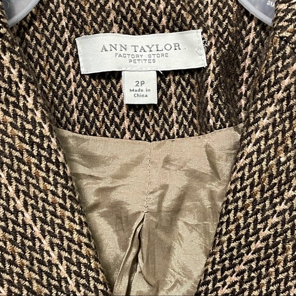 ANN TAYLOR Blazer - Picture 10 of 14